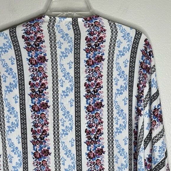 Altar’d State Floral Striped Lightweight Kimono Cardigan Size M/L - Picture 8 of 12